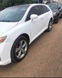 A picture of Toyota venza