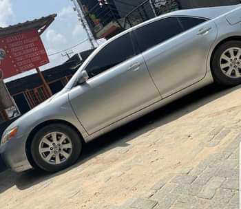 A picture of 2009 Toyota Camry XLE Still in perfect condition one month