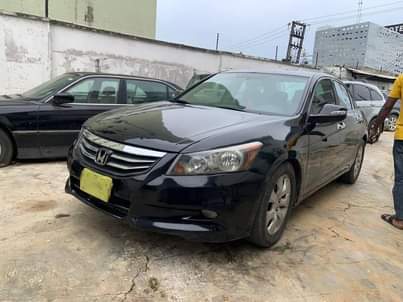 A picture of Honda Accord 2009