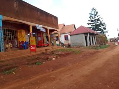 A picture of Shops for sale 4 Double shops up for sale Full