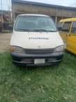 A picture of 2002 Toyota Bus