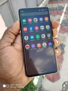 A picture of samsung s10