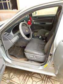 A picture of Toyota Camry 2005 V6