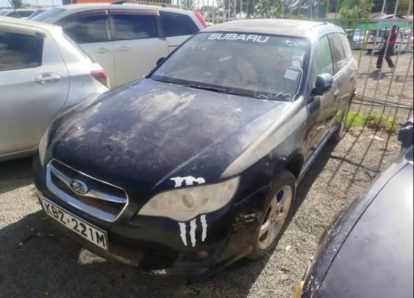A picture of Subaru Legacy Price 320k 0736251633 call