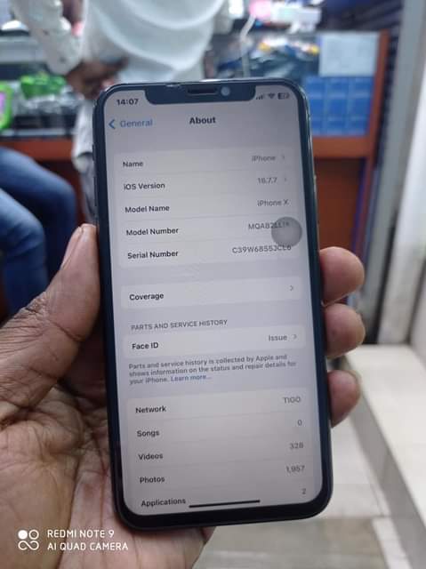 A picture of iphone X 256GB no face BH 100 280 000