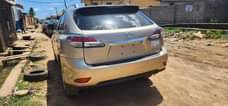 A picture of Lexus RX 350