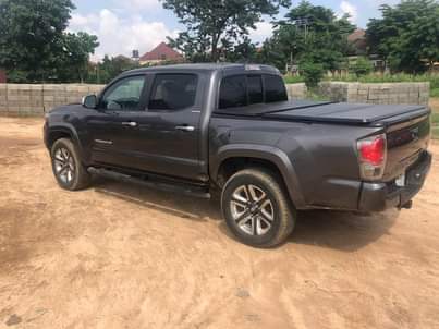 A picture of BELGUIN STANDARD REGISTERED 2016 TOYOTA TACOMA FEW MONTHS USED FIRST