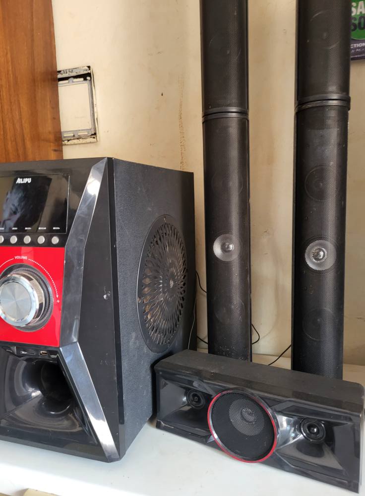 A picture of Woofer for sell