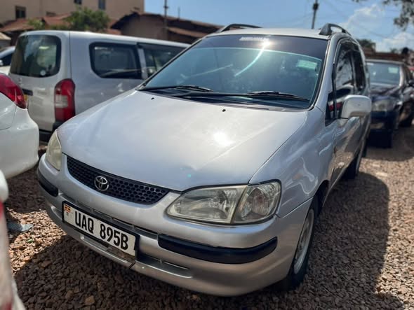 A picture of Corolla spacio