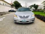 A picture of TOYOTA CAMRY LE 4plug