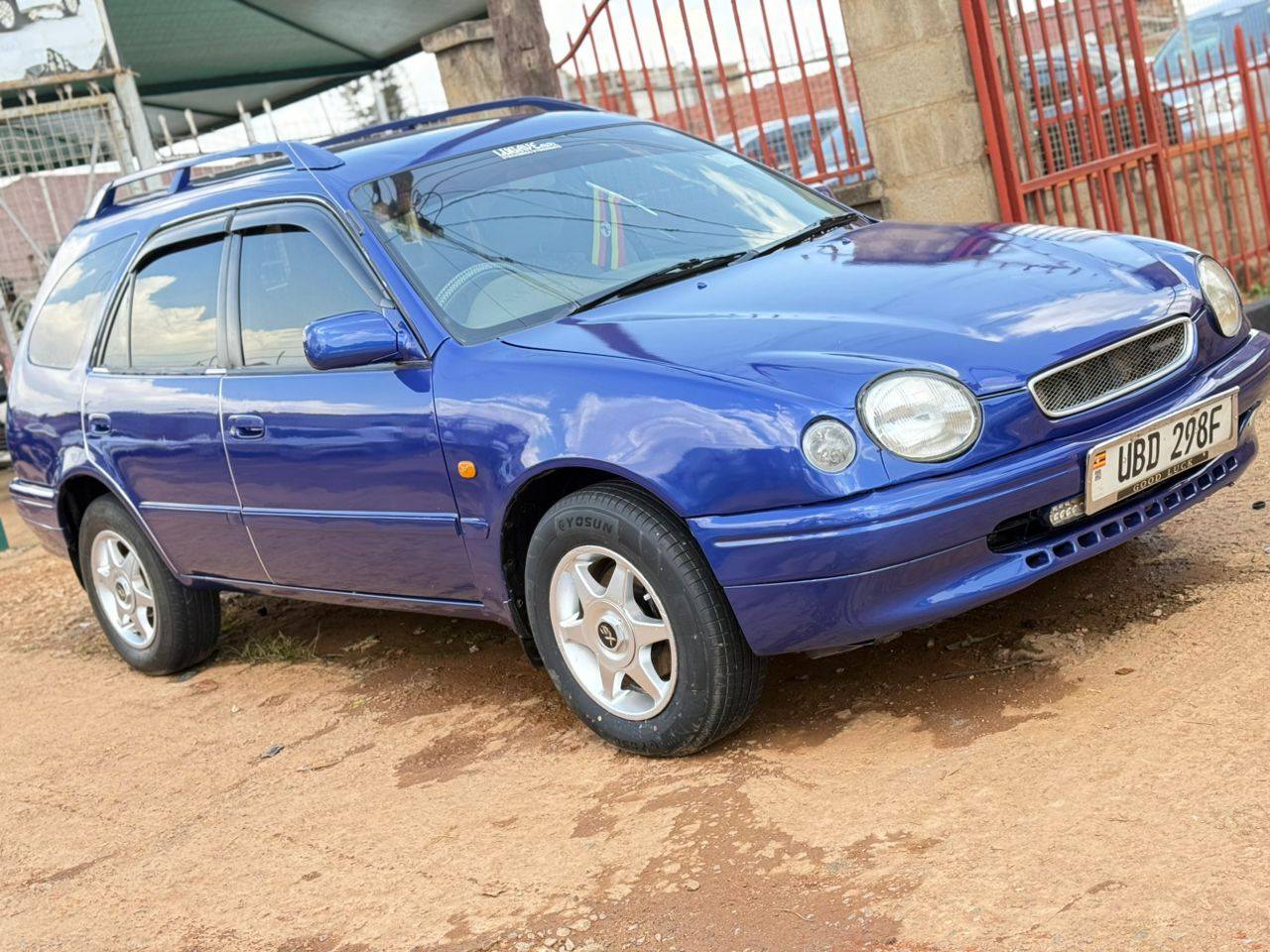 A picture of Toyota carib