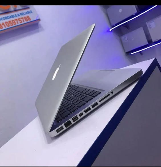 A picture of Mackbook pro