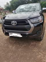 used toyota hilux