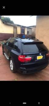 A picture of BmW x5