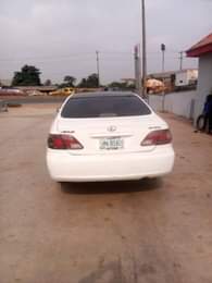 A picture of Lexus Es300 repainted on first Nothing to fix Owner really