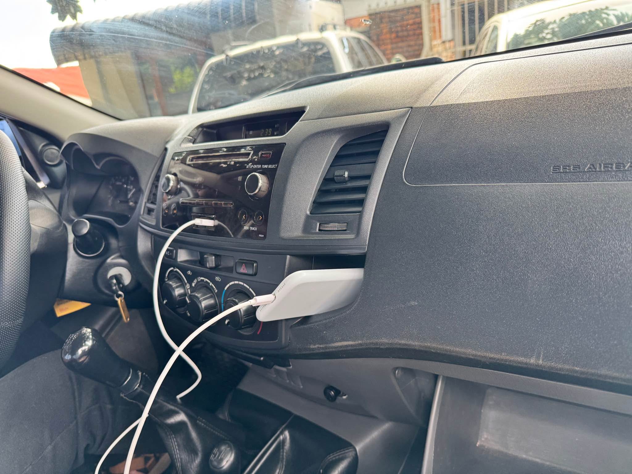 used toyota hilux