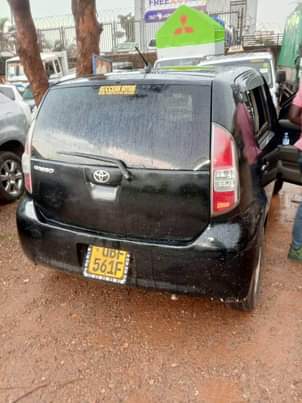 A picture of Toyota passo 10m