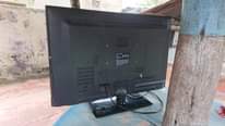 A picture of LG INCH 32 LED IMEKUFA KIOO TU INAWAKA VIZURI KABISA