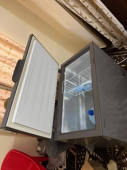 A picture of Karibu hisense lita 250 natoa kwa