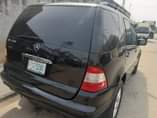 A picture of Mercedes Benz ML 500 2004 ik