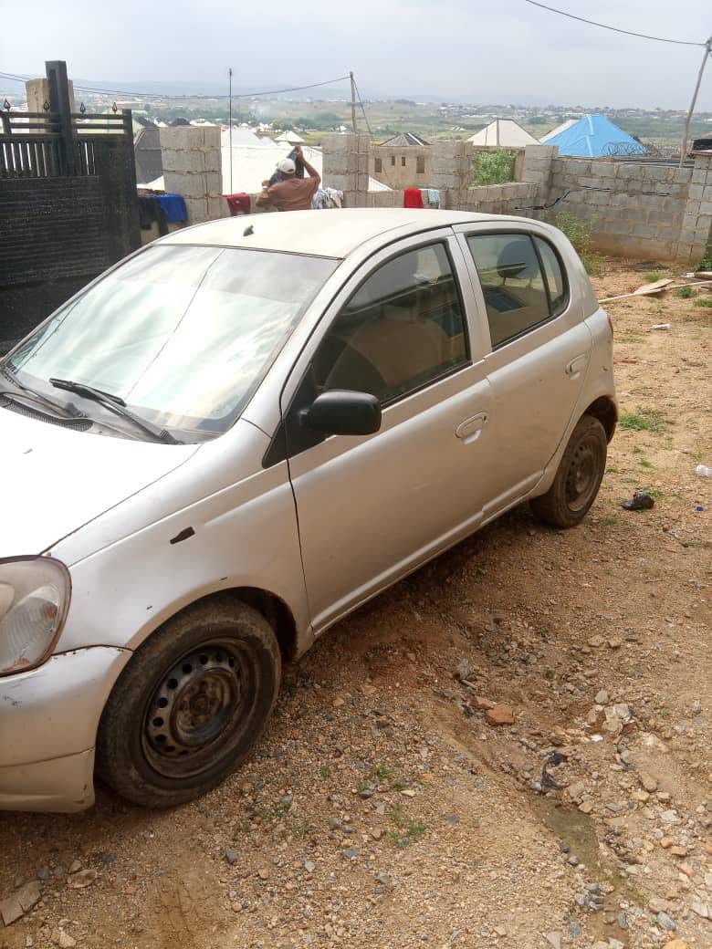 A picture of Toyota Yaris 2005 Model