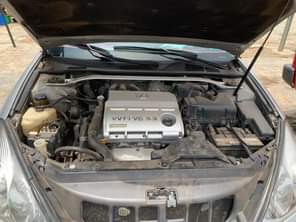 A picture of Used Lexus es330 2005Model Tokunbo Standard Fully pimped Engine Mad