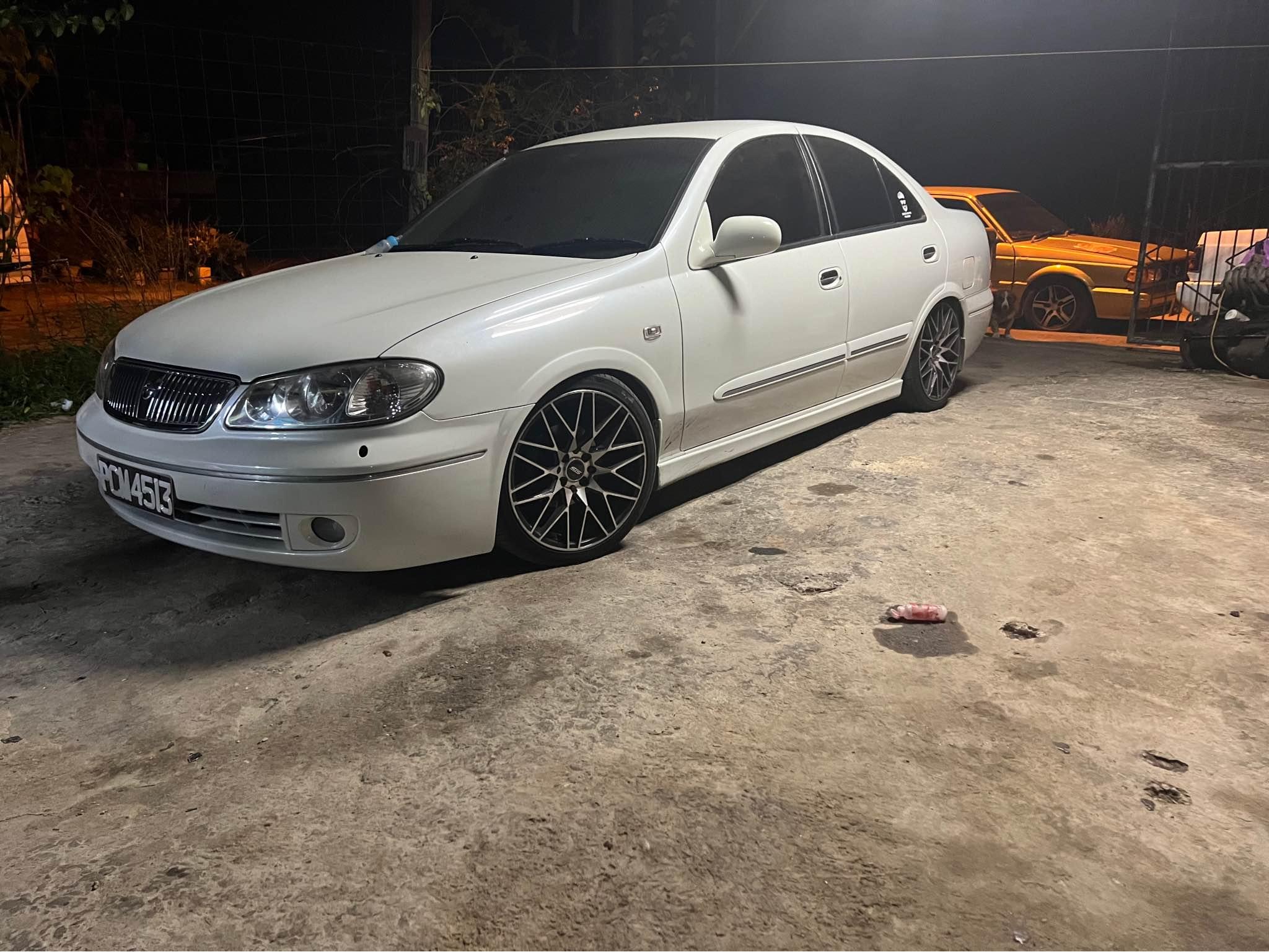 nissan almera