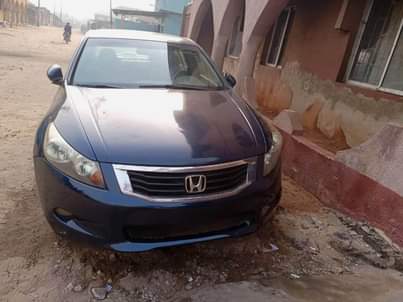 A picture of FREE sharp V6 Honda Accord 09 07088153375