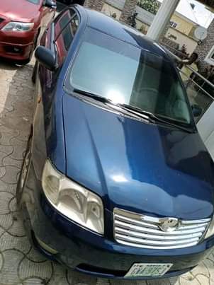 A picture of Toyota Corolla bank use