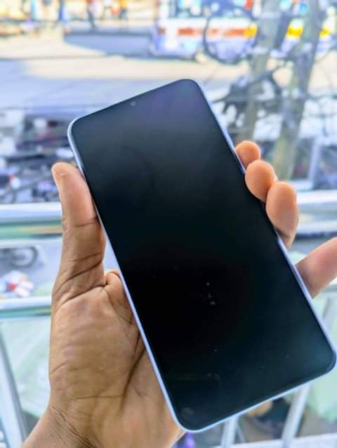 A picture of Samsung a23 gb 128 ram 4