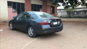 A picture of Honda Accord 2007 with a sound engine gear ac legs