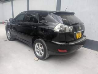 A picture of Toyota harrier