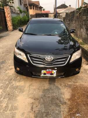 A picture of 2010 Toyota Camry XLE V6