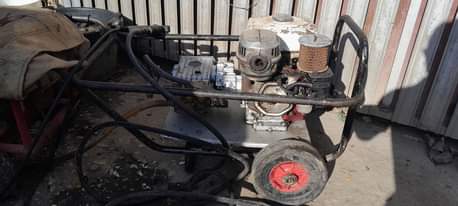 A picture of pressure washer