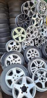 A picture of Rims and spacers