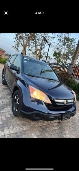 A picture of Honda crv 08 first body panel