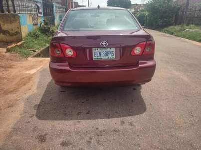 A picture of Toyota Corolla 2005