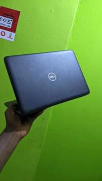 A picture of Dell latitude 3190 Intel celeron 0789858226