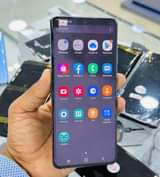 A picture of Samsung Galaxy S20 Plus