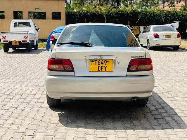 A picture of TOYOTA CARINA