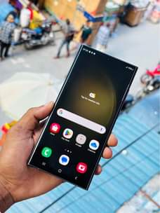A picture of Samsung S23 Ultra 256GB Tupigie 0683678977