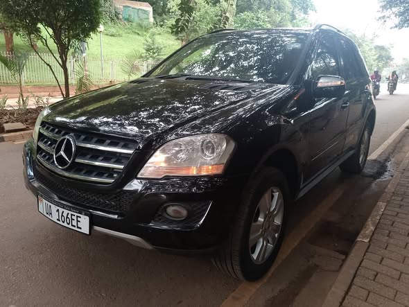 A picture of Benz ML 4Matic Petrol Engine For Sale 0704482571 Call Whatsapp