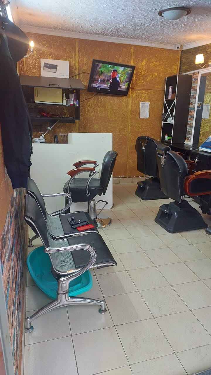shops