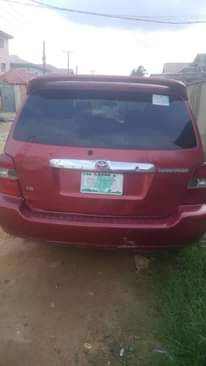 A picture of Toyota Highlander 03