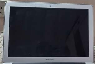 A picture of MACBOOK AIR 2017
