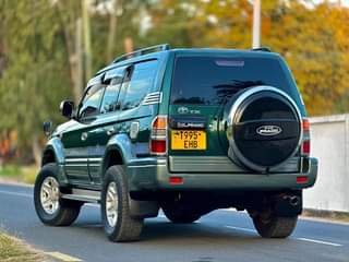 A picture of TOYOTA PRADO LAND CRUISER