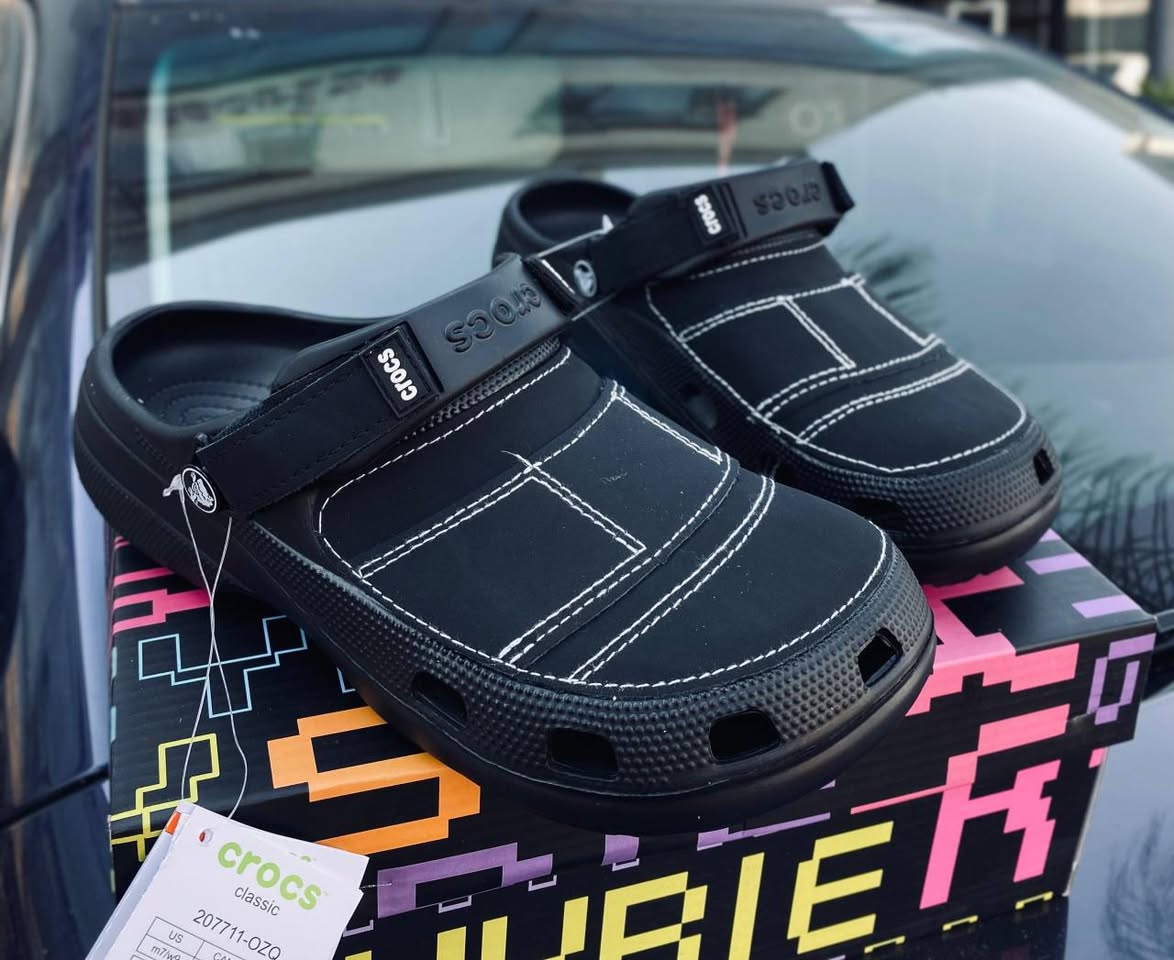 crocs
