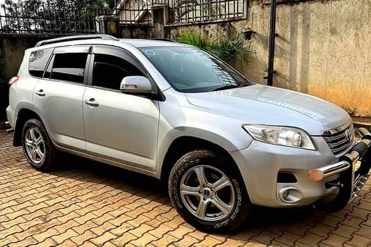 A picture of Vanguard Model 2008 7 Seater Mileage 100 000Km Call 0703273550