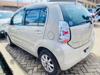 A picture of TOYOTA PASSO