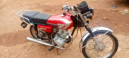 A picture of Quick sale 1 5M Senke 125cc UEJ Call WhatsApp On